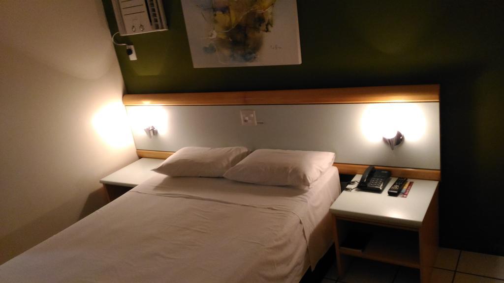 Apart Hotel Quartier Latin วิตอเรีย ภายนอก รูปภาพ