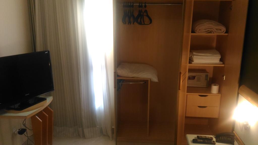 Apart Hotel Quartier Latin วิตอเรีย ภายนอก รูปภาพ